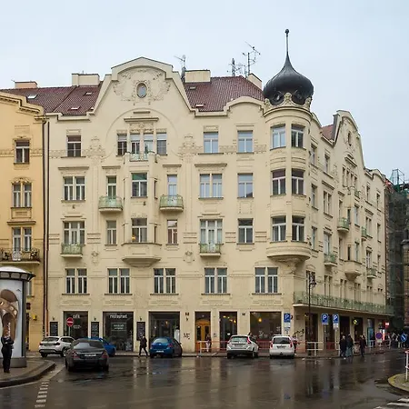 3 Bedroom Valentinska * Prague